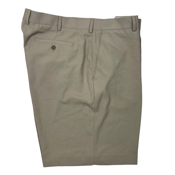 Alan Flusser Golf, shorts men’s 42 flat front Excellent Condition! - Picture 1 of 6